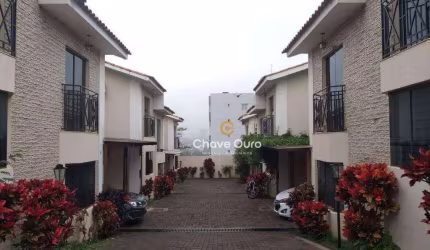 Sobrado  à venda no bairro Canadá, Cascavel/PR