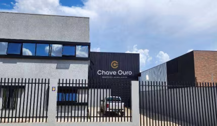 Barracão à venda, 470 m² por R$ 2.500.000,00 - Canadá - Cascavel/PR