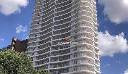 Cobertura Duplex de Luxo no Centro: Vista Panorâmica e Sustentabilidade!