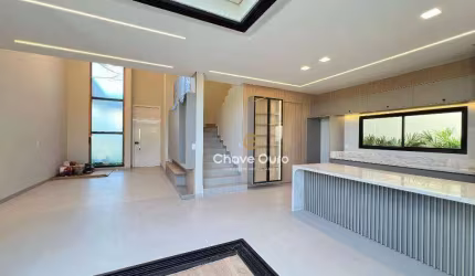 Sobrado com 3 Suites à venda, 205 m² por R$ 1.890.000 - Santo Inácio - Cascavel/PR