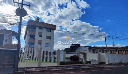 Apartamento com 03 quartos no Country