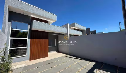 Casa com 3  no  Santa Felicidade.