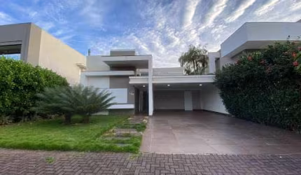 Sobrado com 3 Quartos sendo 1 suite à venda, 222m²  - Santo Ignácio - Cascavel/PR