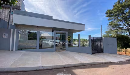 Casa com 3 dormitórios à venda, 338 m² por R$ 3.180.000,00 - Jardim Parizzotto - Toledo/PR