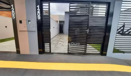 Casa com 2 dormitórios à venda, 62 m² por R$ 295.000 -Coopagro / Jd. Gualtiere- Toledo/PR
