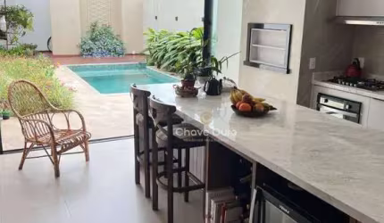 Casa com 3 dormitórios à venda, 235 m² por R$ 2.490.000,00 - Tocantins - Toledo/PR