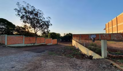 Terreno à venda, 17816 m² por R$ 24.000.000,00 - Centro - Cascavel/PR