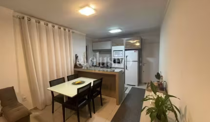 Apartamento com 2 quartos à venda na Rua 282, 470, Meia Praia, Itapema por R$ 850.000