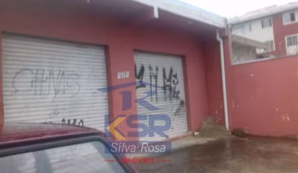 Barracão / Galpão / Depósito à venda na Rua Lago Tumiri, Palmital, Colombo por R$ 380.000