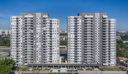 Apartamento 3 quartos, quintal e 2 vagas condomínio Con Viva