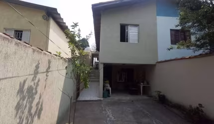 Casa Terrea com 3 dormitórios - Pirituba - São Paulo-SP.