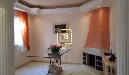 Casa 4 dormitórios, próximo ao Centro de Eventos