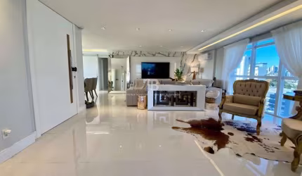 Apartamento totalmente mobiliado e decorado em alto padrão