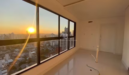 Apartamento Novo com 3 Suítes e Vista Panorâmica, no Centro