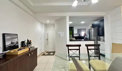 Apartamento Semimobiliado com 2 Suítes à Venda, no Centro de Chapecó