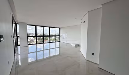 Apartamento com 3 suítes no bairro Maria Goretti - Em Construção