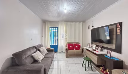 Casa com 3 quartos e amplo espaço externo à venda em São Cristóvão