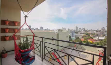 Semimobiliado: Apartamento Aconchegante e Arejado, com Suíte
