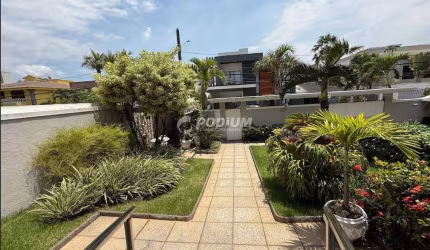 Casa em condomínio fechado com 5 quartos para alugar na Rua Levi Carneiro, Barra da Tijuca, Rio de Janeiro, 739 m2 por R$ 30.000