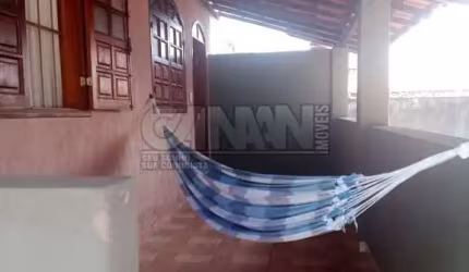 Casa com 3 quartos à venda na Zona Rural, Rio Manso  por R$ 280.000
