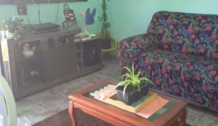 Casa com 7 quartos à venda no Palmares 2 Seção Parque Durval de Barros, Ibirité  por R$ 300.000