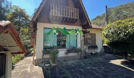 Casa para Venda em Nova Friburgo, Ponte da Saudade, 4 dormitórios, 3 suítes, 4 banheiros, 4 vagas