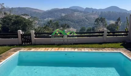 Casa para Venda em Nova Friburgo, Conselheiro Paulino, 3 dormitórios, 1 suíte, 2 banheiros, 2 vagas