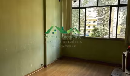 Apartamento para Venda em Nova Friburgo, Centro, 3 dormitórios, 2 banheiros