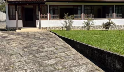 Casa para Venda em Nova Friburgo, Fazenda Bela Vista, 4 dormitórios, 1 suíte, 3 banheiros, 4 vagas
