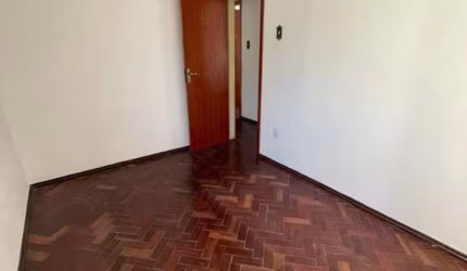 Apartamento para Venda em Nova Friburgo, Vila Amélia, 3 dormitórios, 1 banheiro, 1 vaga
