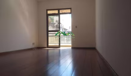 Apartamento para Venda em Nova Friburgo, Centro, 2 dormitórios, 1 suíte, 3 banheiros, 2 vagas