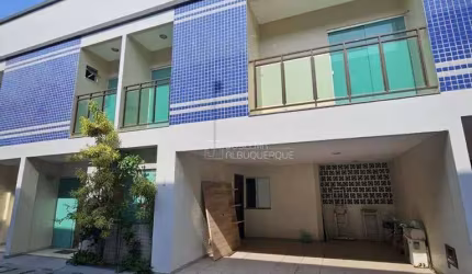 Mangueirão - Casa com 3 suítes à venda por R$ 550.000 - Belém/PA