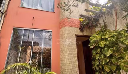 Casa com 3 dormitórios à venda, 225 m² por R$ 650.000,00 - Castanheira - Belém/PA