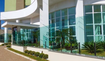 Apartamento com 2 dormitórios à venda, 78 m² por R$ 480.000,00 - Centro - Cascavel/PR