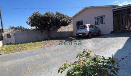 Casa ampla c/ 4 quartos e sobra de terreno