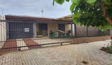 Casa com 3 dormitórios à venda - Floresta - Cascavel/PR