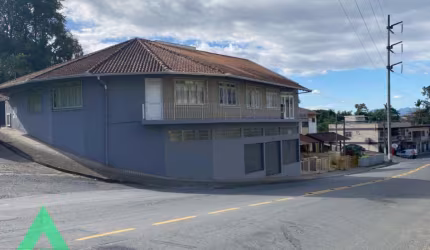Prédio com 2 salas à venda no Velha, Blumenau , 736 m2 por R$ 920.000