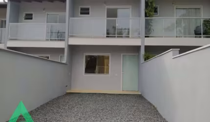 Casa com 2 quartos para alugar no Itoupavazinha, Blumenau , 83 m2 por R$ 1.900