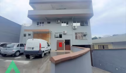 Ponto comercial para alugar em Água Verde, Blumenau , 150 m2 por R$ 4.000