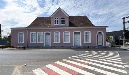 Casa comercial com 6 salas para alugar no Do Salto, Blumenau , 600 m2 por R$ 20.000