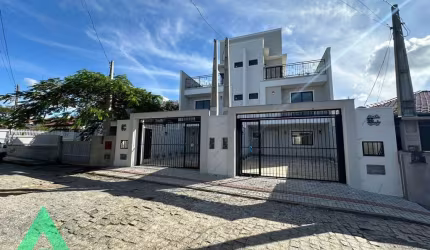 Casa com 3 quartos à venda no Armação, Penha , 205 m2 por R$ 1.590.000