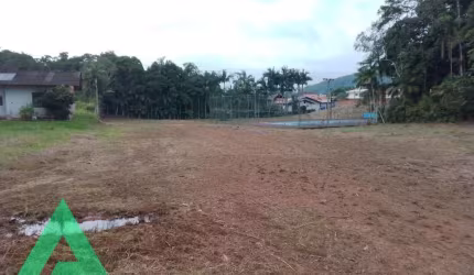 Terreno à venda no Carijós, Indaial  por R$ 798.000