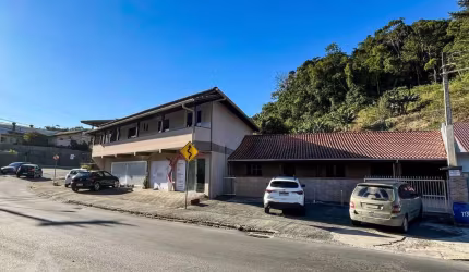 Casa com 2 quartos à venda no Itoupava Central, Blumenau , 400 m2 por R$ 1.000.000