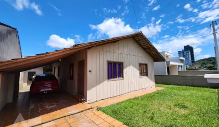 Casa com 3 quartos à venda na Vila Germer, Timbó , 149 m2 por R$ 345.000