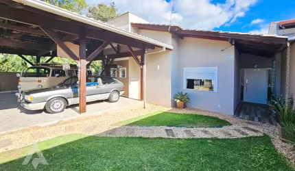 Casa com 2 quartos à venda no Velha, Blumenau , 249 m2 por R$ 1.100.000