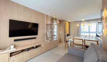 Apartamento com 2 quartos à venda na Vila Nova, Blumenau , 76 m2 por R$ 698.000