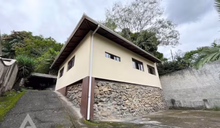 Casa com 2 quartos para alugar no Salto do Norte, Blumenau , 90 m2 por R$ 2.800