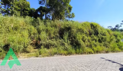 Terreno à venda no Itoupavazinha, Blumenau  por R$ 580.000