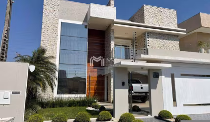 Sobrado à venda em Cascavel, Maria Luiza, com 4 quartos, com 387 m²