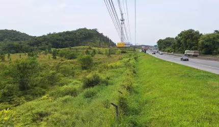Terreno à venda na Rodovia BR-101, 33, Zona Industrial, Joinville por R$ 16.500.000